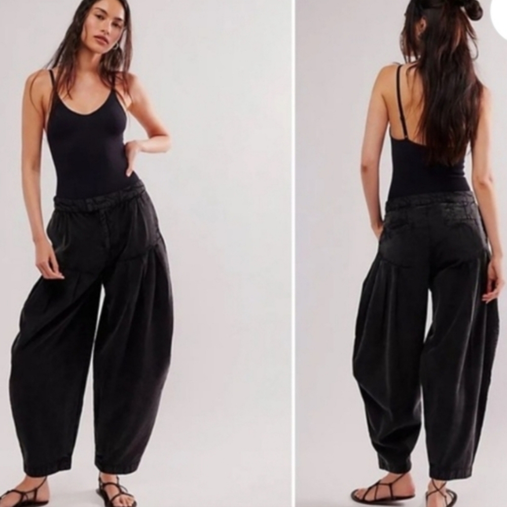 Sarina Pleated Barrel Trousers Cotton Lightweight Drapey Full Black Size 6 NWT